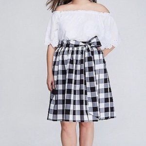 Lane Bryant Skirt Black & White Gingham Checker Bow Front Size 18